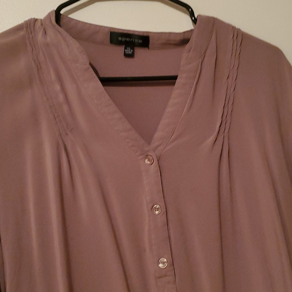 Long sleeve. - Picture 2 of 2